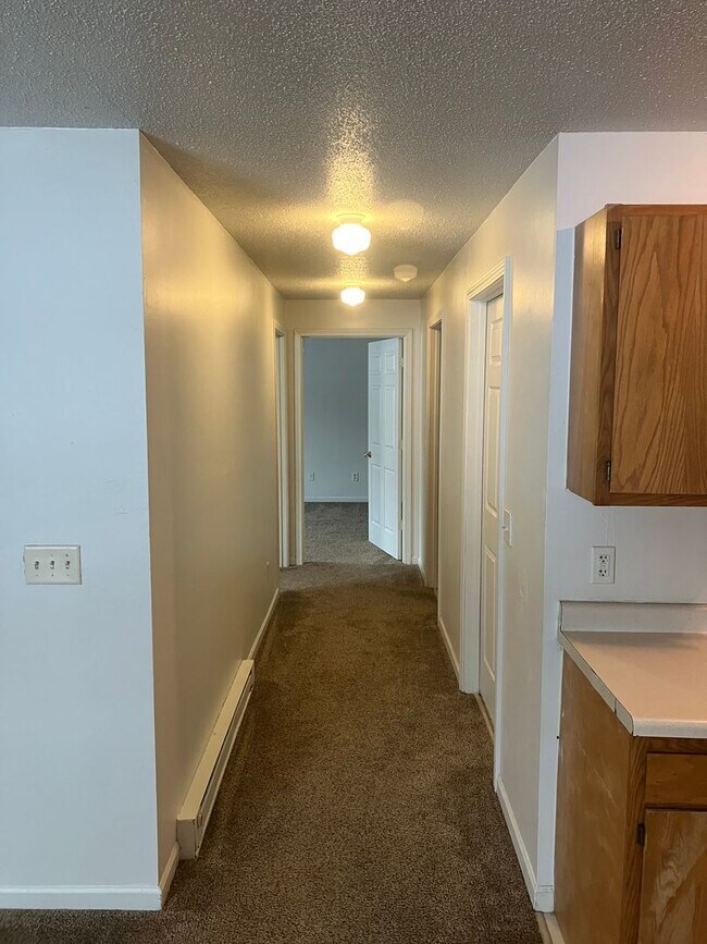 Photo - 2 Bedroom, Single-story Townhomes for rent in Newton, IA