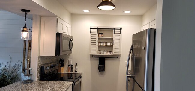 Photo - 1830 Robalo Dr Unit B103