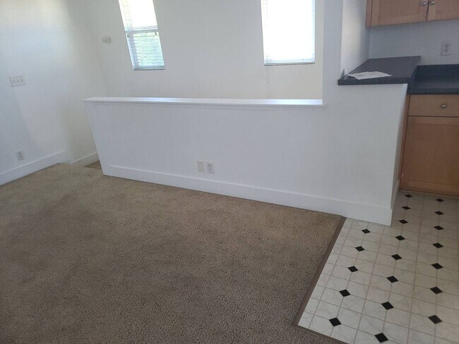 Photo - 1828 Matson St Unidad B