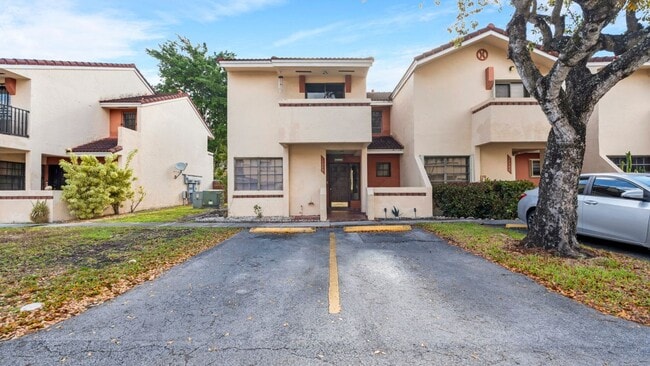 Building Photo - 17908 NW 68th Ave Rental