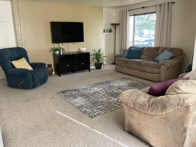 Photo - 504 W 1720 N Unit 504