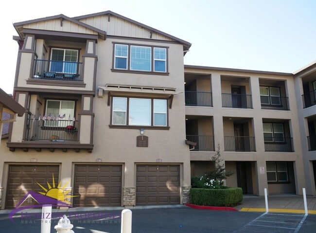 Building Photo - Cozy 1 Bed 1 Bath 786 Sq. Ft. Sundance Condo in Fair Oaks