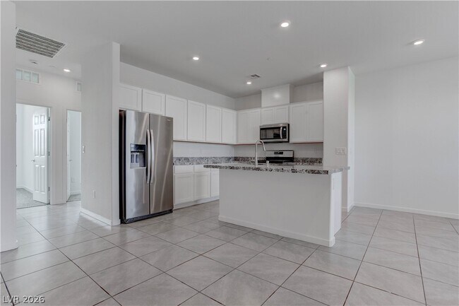 929 Kyanite Ln
