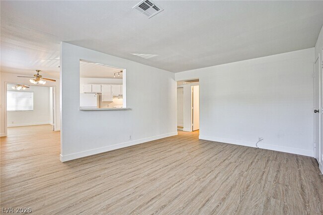 Photo - 5091 W Pioneer Ave Unit 201