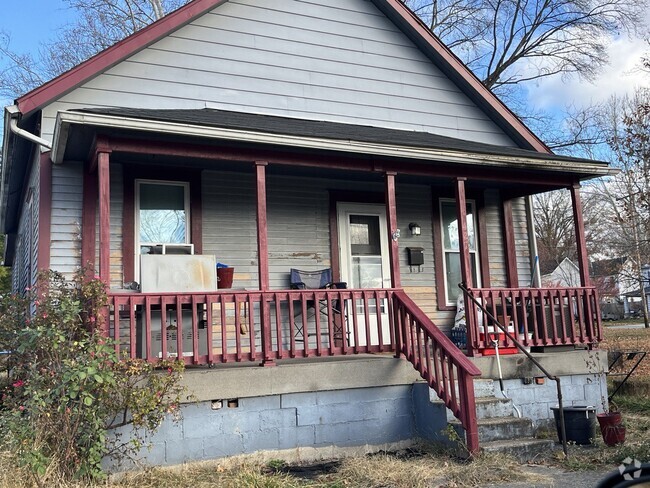 Building Photo - 427 Bryant Ave Rental