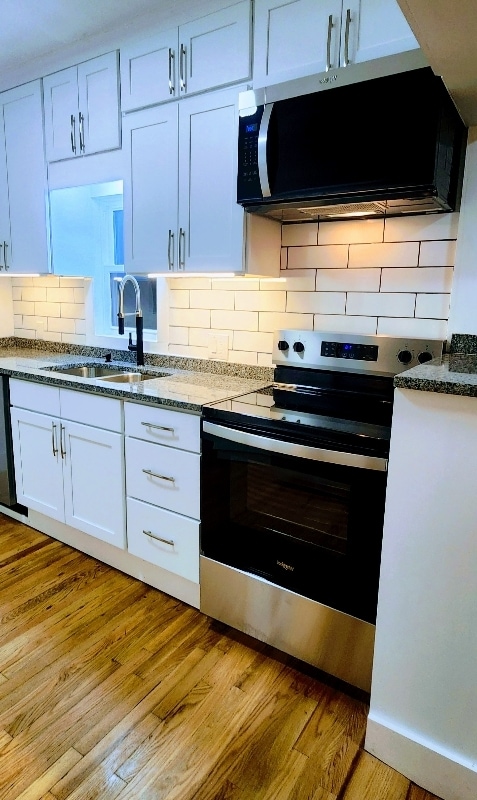 Photo - 4 Bromley Ave Unit #1