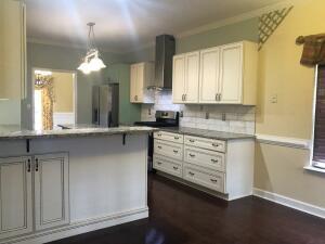 Photo - 1050 Hampstead Pl