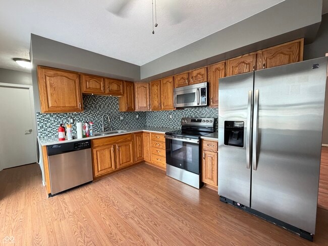 Photo - 911 Sunset Dr