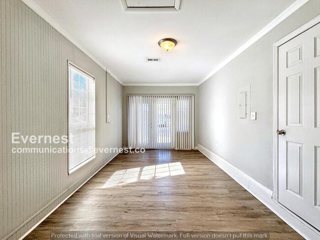 Photo - 5717 Kinkaid Rd