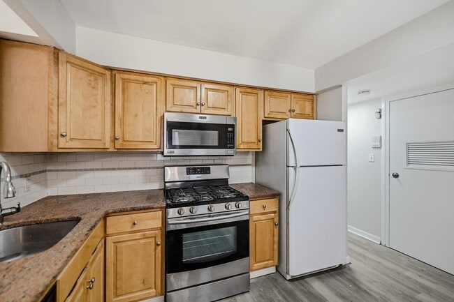 Photo - 412 Walker St Unit 1