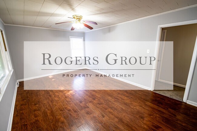 Photo - 102 Washington St