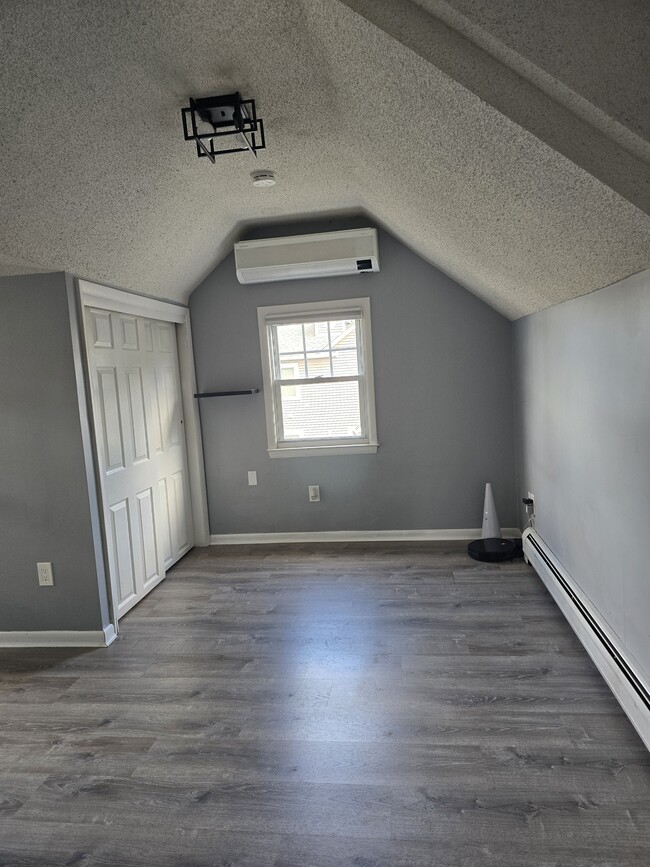 Split Unit in Livingroom