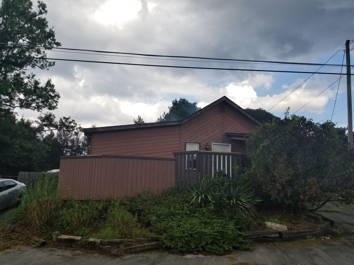 Photo - 1191 Mill Creek Rd