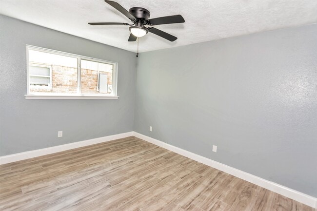 Photo - 16223 Brinkwood Dr
