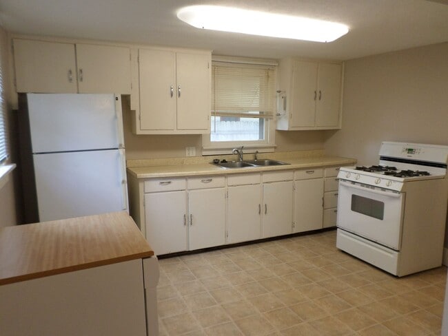 Photo - 406 Osage St Unidad Osage 406