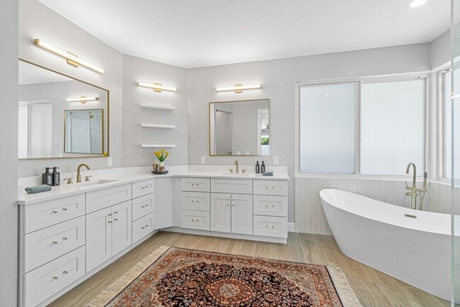 Photo - 2875 NW 29th Dr