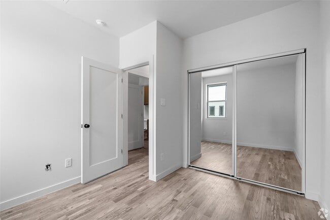 Photo - 13842 Bee Flower Ln