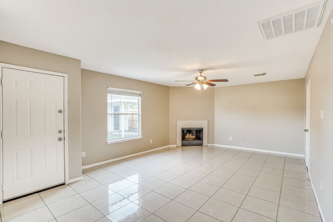 Photo - 7931 Evergreen Terrace Ln