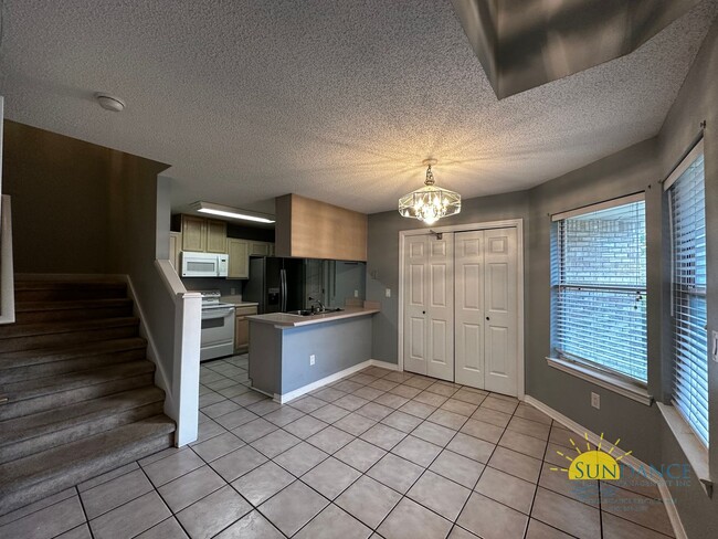 Photo - Lovely 3 Bedroom Townhouse in Fort Walton Beach Near both Bases