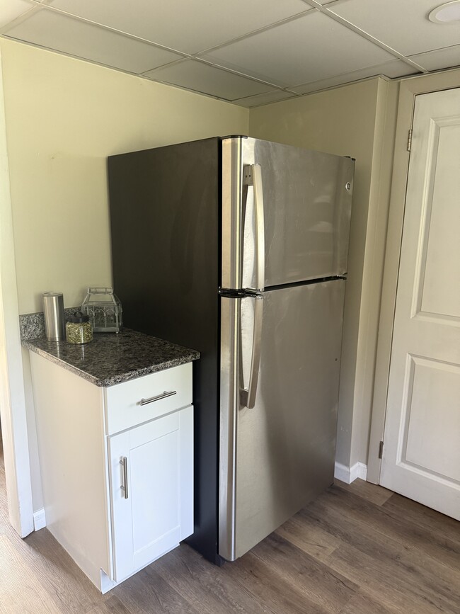 Photo - 200 Maple Rd Unit 200A