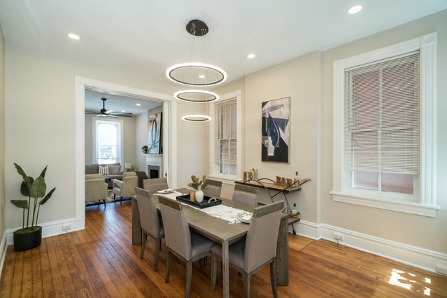 Photo - 1936 Arsenal St