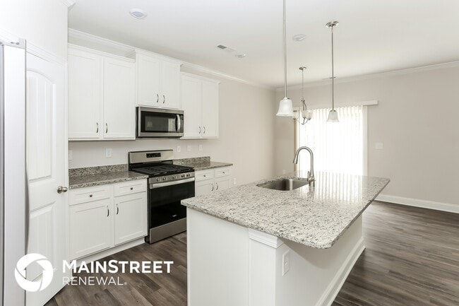 Photo - 3900 Allenby Pl