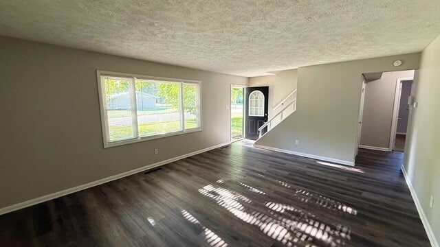 Photo - EAST SIDE UPDATED 4 BEDROOM 2 BATH HOME AVAILABLE NOW!