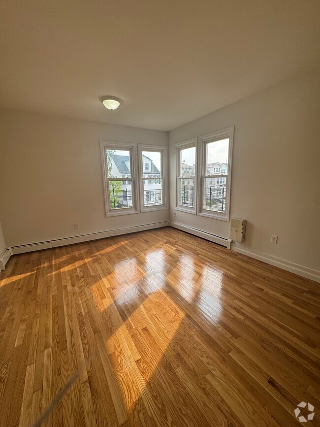 Building Photo - 233 Renner Ave Rental