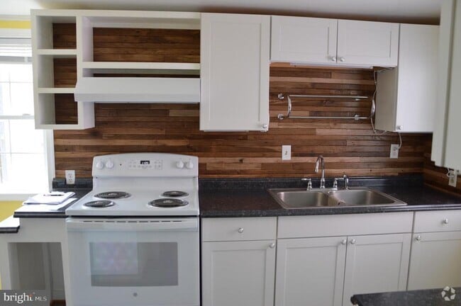 Building Photo - 448 Ridgeview Rd Unit APT 1