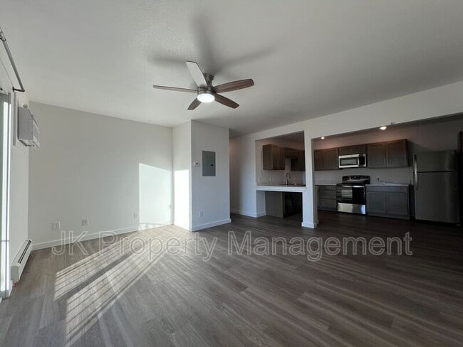 Photo - 3440 11th Ave S Unidad #06