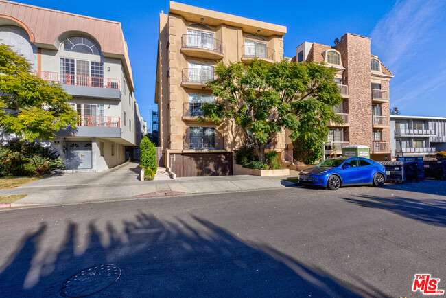 Photo - 1932 Pelham Ave Condo Unit 302