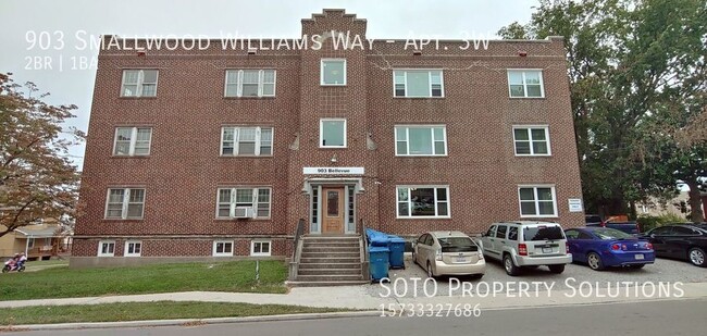 2BD/1BA Apartment within Walking distance... - 2BD/1BA  Apartment within Walking distance... Unit Apt. 3W