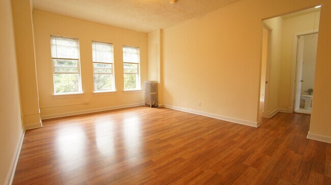 Photo - 5417 Kenmore LLC