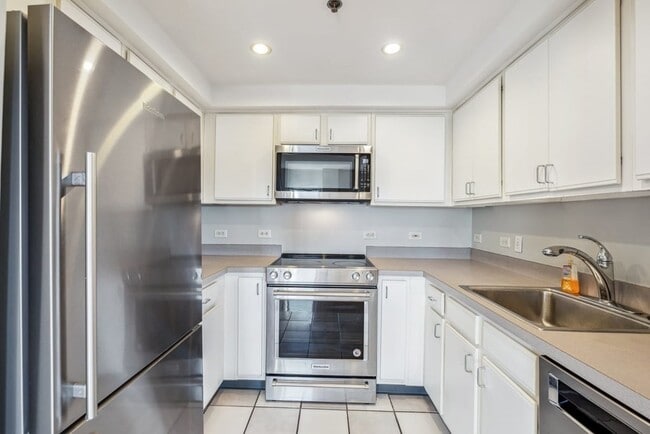 Photo - 532 Commonwealth Ave Unit 7D