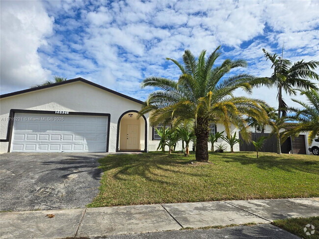 Building Photo - 25922 SW 130th Ave Rental