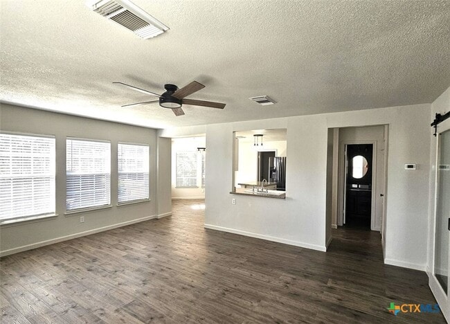 Photo - 1648 Dogwood Ln