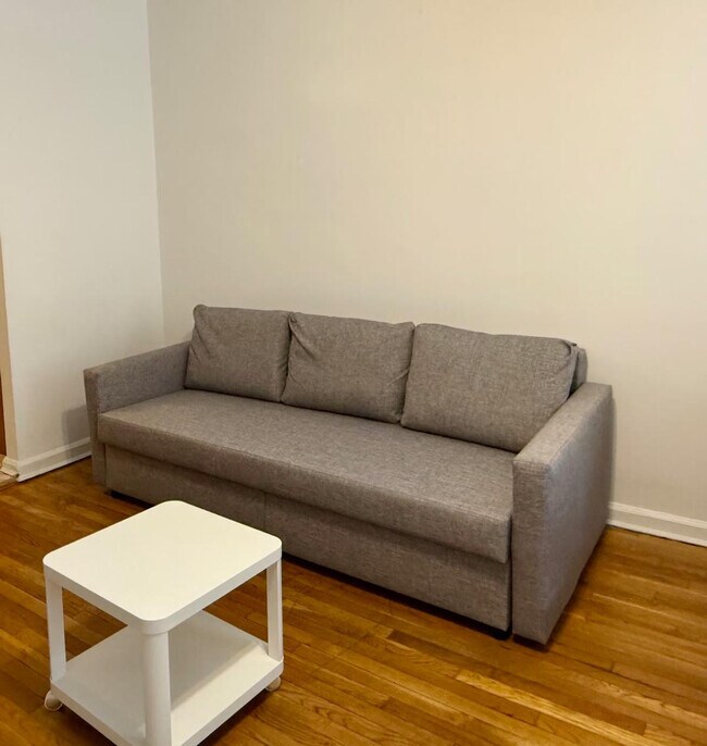 Photo - 358 E 81st St Unit ID1032035P