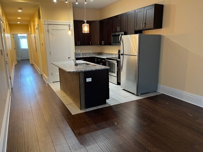 Building Photo - 4261 Manchester Ave Unit 4265 A