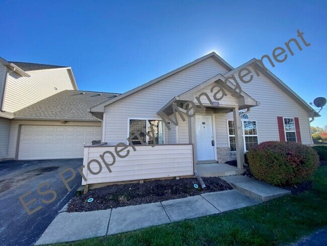 Photo - Lovely 3 Bedroom 2 Bathroom Ranch Condo wi...
