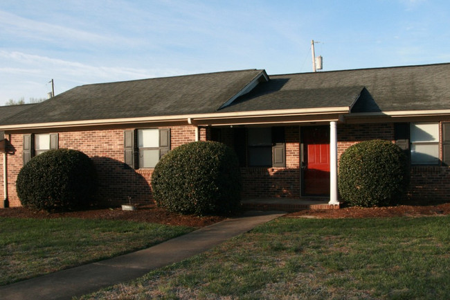 SH310-Residence at Humboldt Creek (RHC) - SH310-Residence at Humboldt Creek (RHC) Apartments