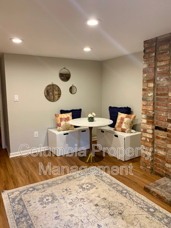 Photo - 1434 A St SE