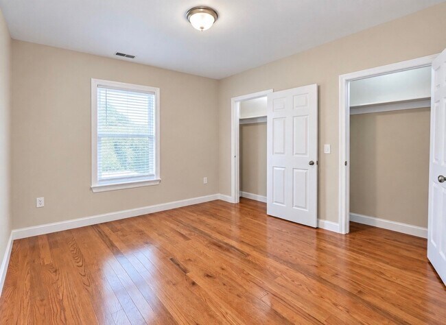 Photo - 24 Pattison St Unit 3