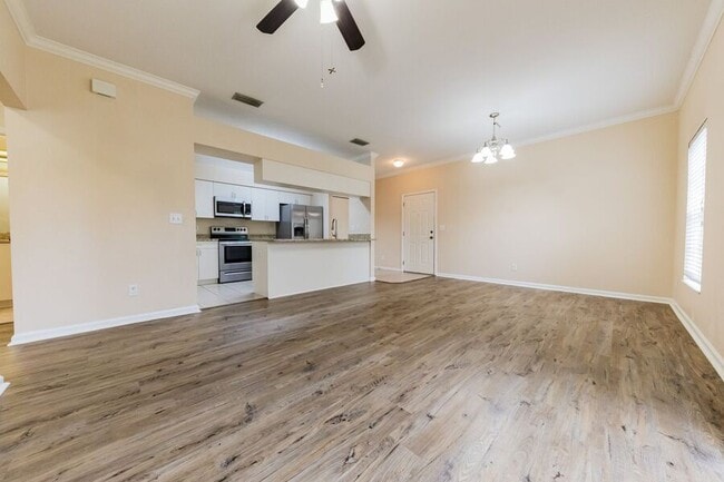 Photo - 501 Eagle Pond Dr