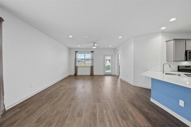 141 Parryi Cove