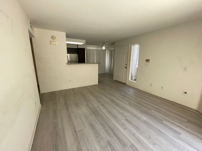 Photo - 5196 Mandalay Springs Dr Unit 204
