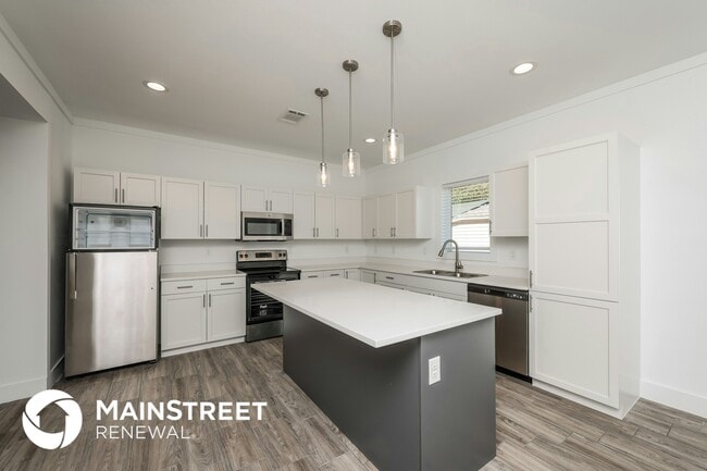 Photo - 3733 Vineyard Dr