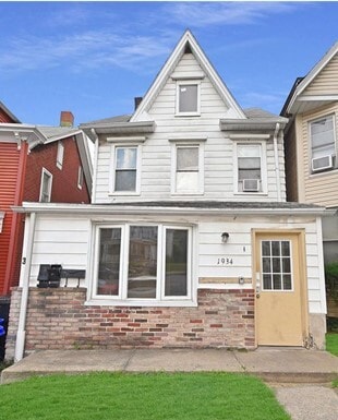Photo - 1934 State St Townhome