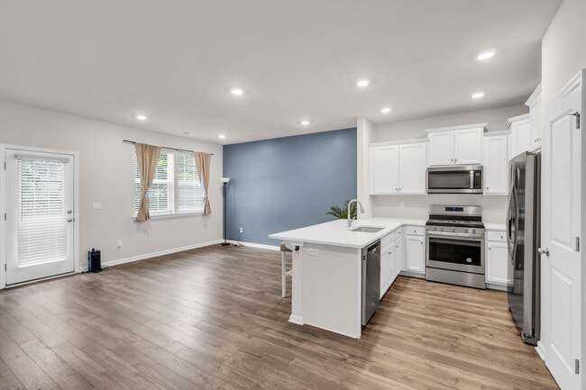 Photo - 19 Katherine Dr