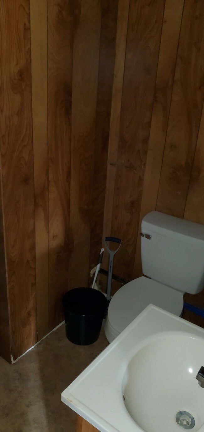 Photo - 2270 Harper Rd Unidad C