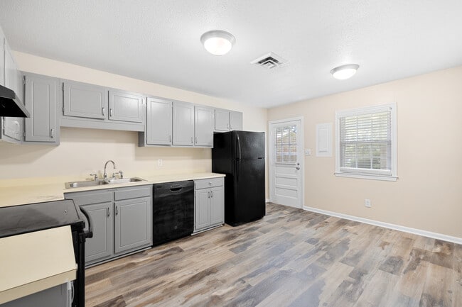 Tryon Estates Apartments